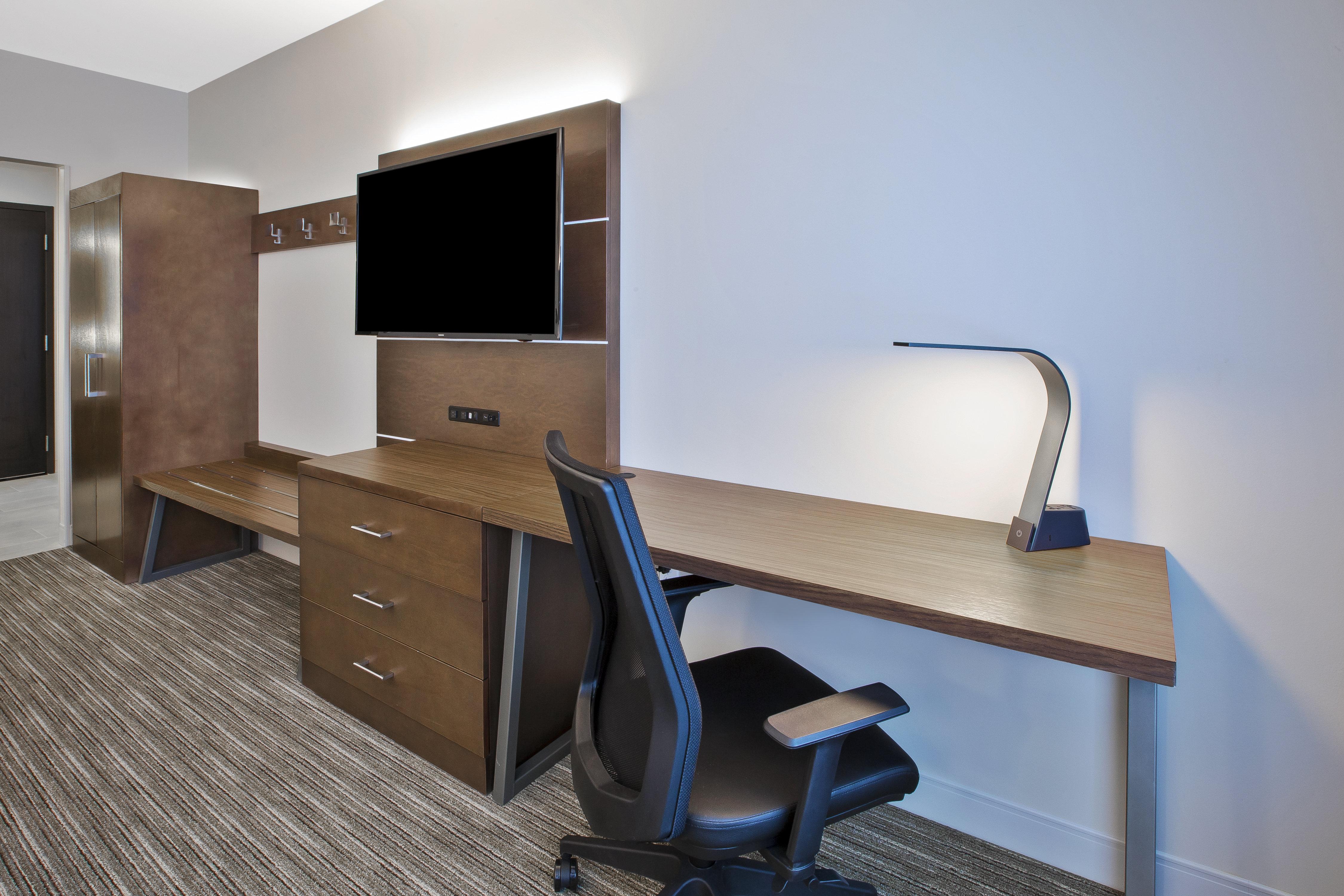 Holiday Inn Express & Suites Okemos - University Area By Ihg Exterior foto